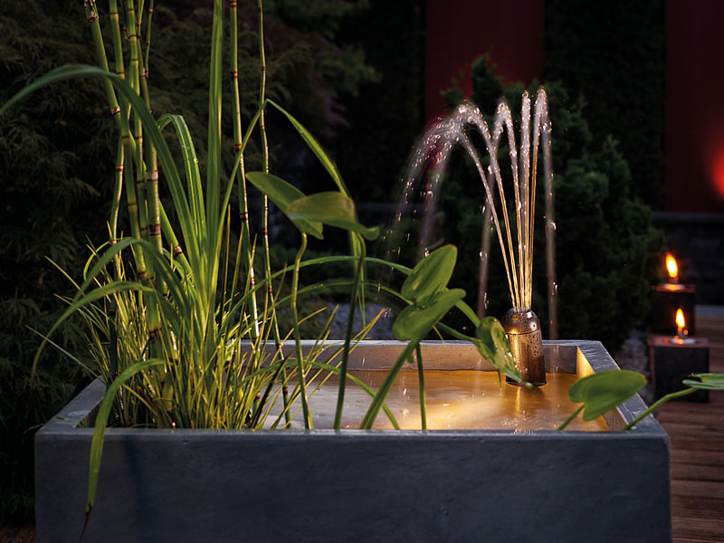 Unterwasserfilter Filtral mit Magma-Fontaenenaufsatz