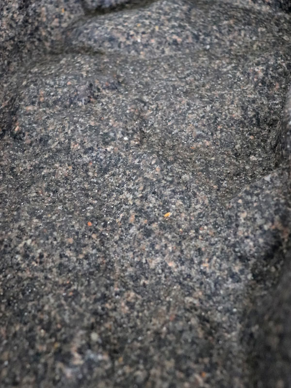 Steinoptik des Bachlaufsets Donau