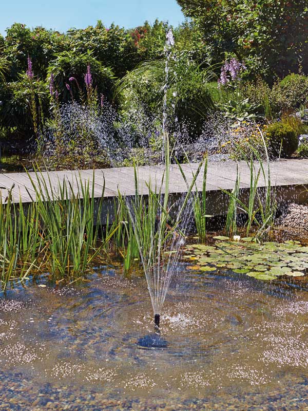 PonDuett in Betrieb in einem Gartenteich