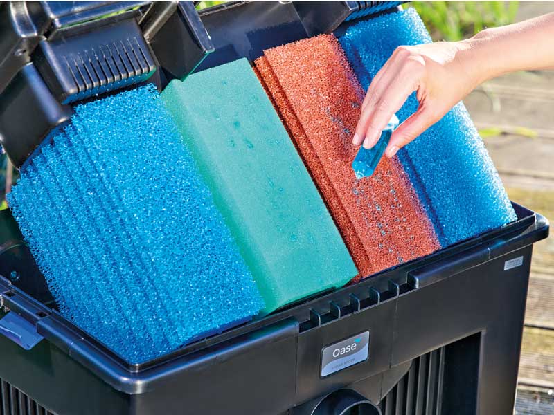 AquaActiv BioKick Premium zur Verwendung bei Filterschwämmen