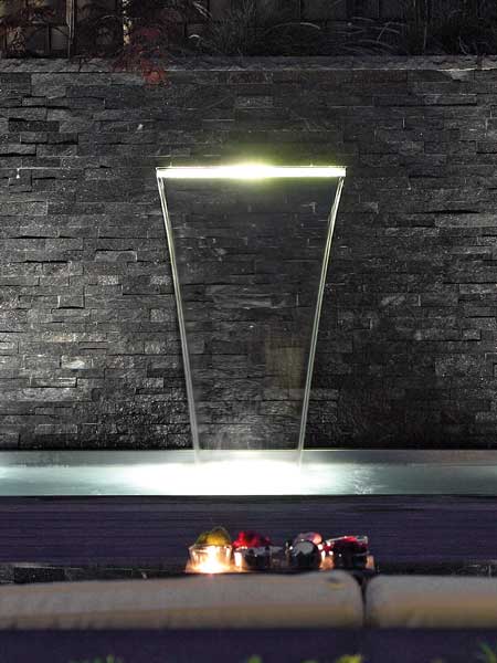waterfall-illumination1_80781_1