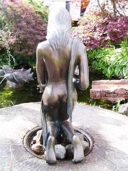 Bronzefigur Noèlle (Art.Nr. 88379)