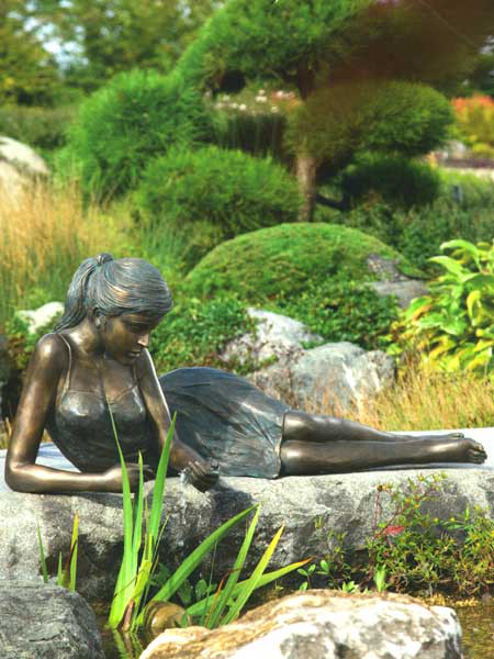Bronzefigur Klementine (Art.Nr. 88173)